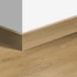 Quick-Step Unilin Természetes meleg tölgy, csiszolt QSPSKR04762 Parketta szegélyléc 240x1,4 cm